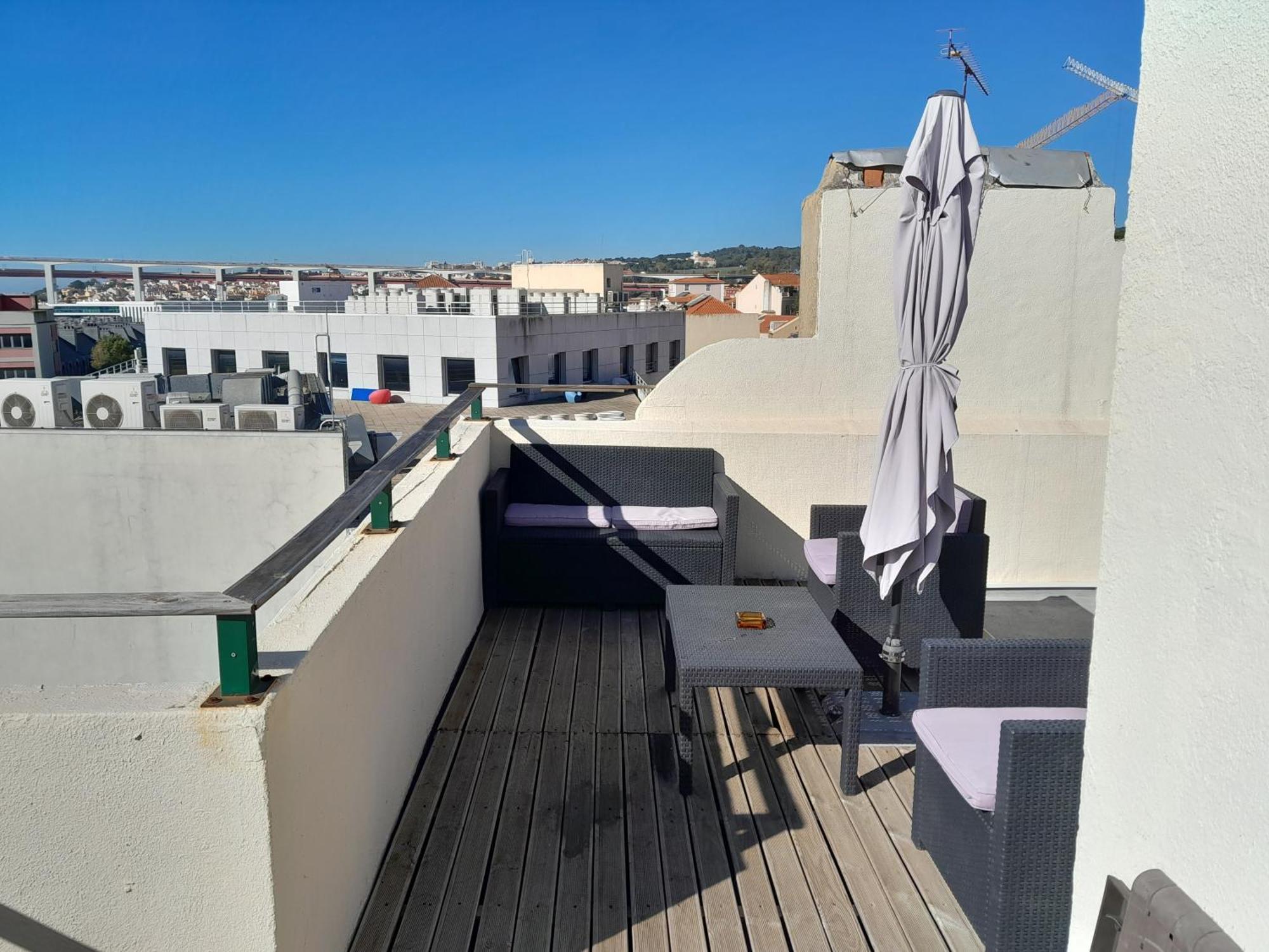 Apartamento Sobre O Rio Lisboa Kültér fotó