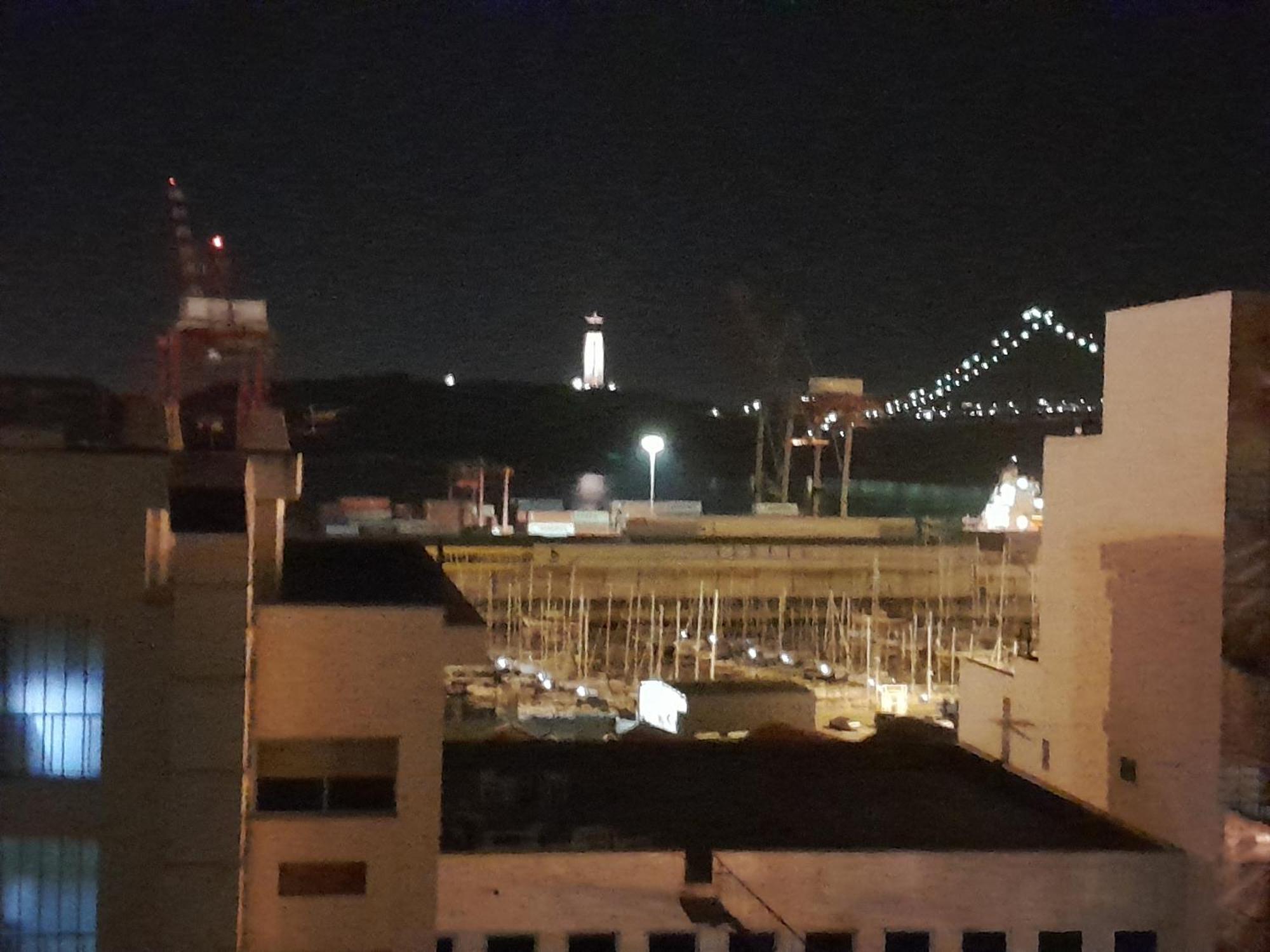 Apartamento Sobre O Rio Lisboa Kültér fotó